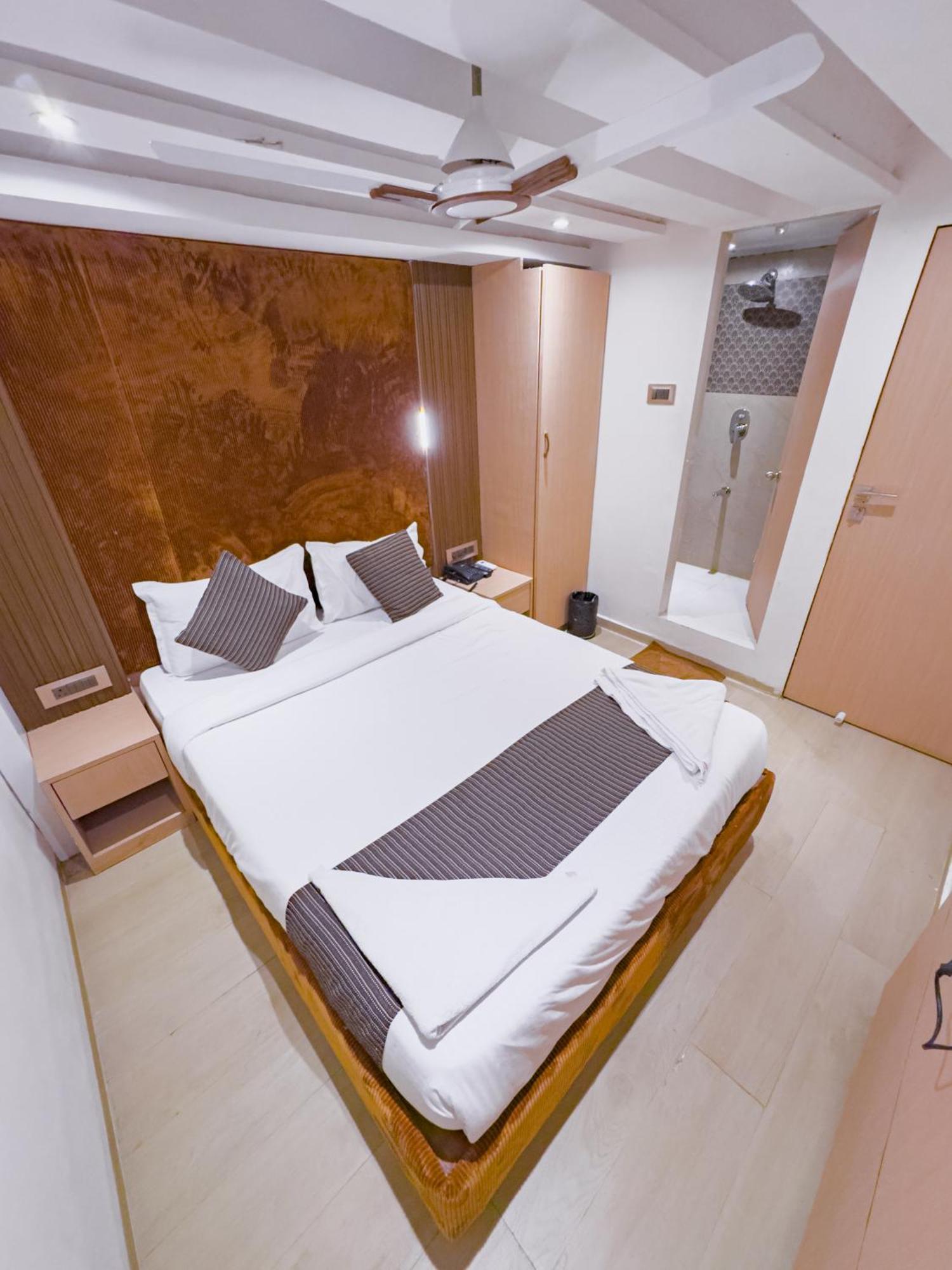 מומביי Hotel Winton מראה חיצוני תמונה
