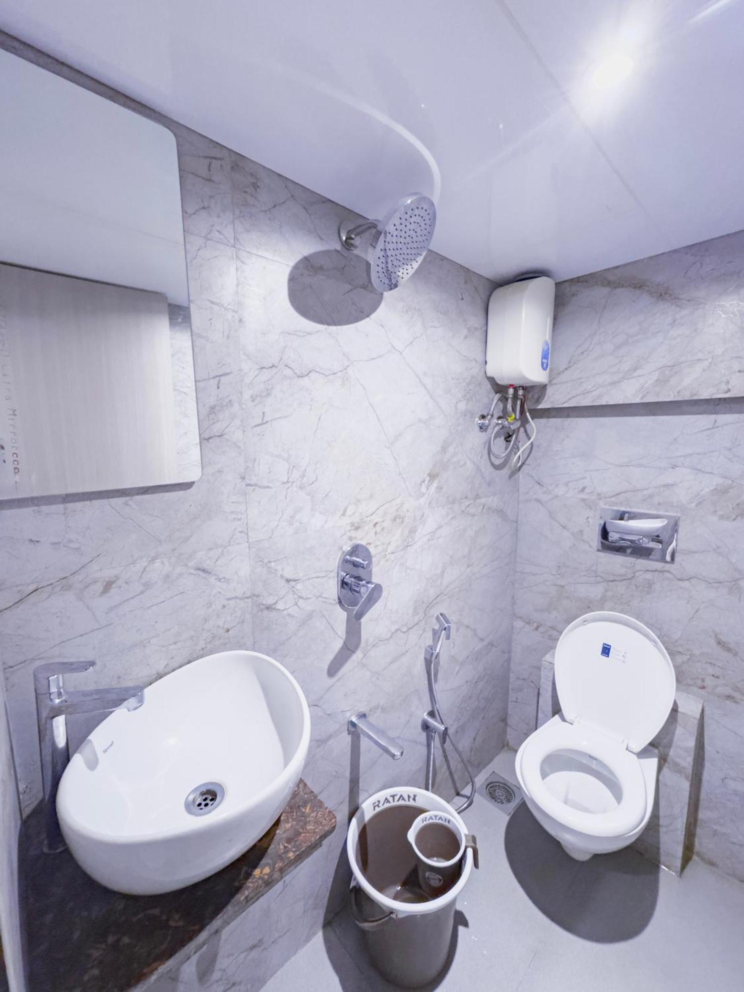 מומביי Hotel Winton מראה חיצוני תמונה