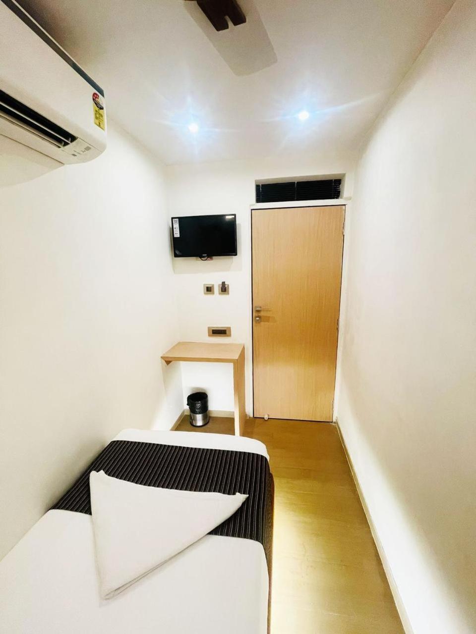 מומביי Hotel Winton מראה חיצוני תמונה
