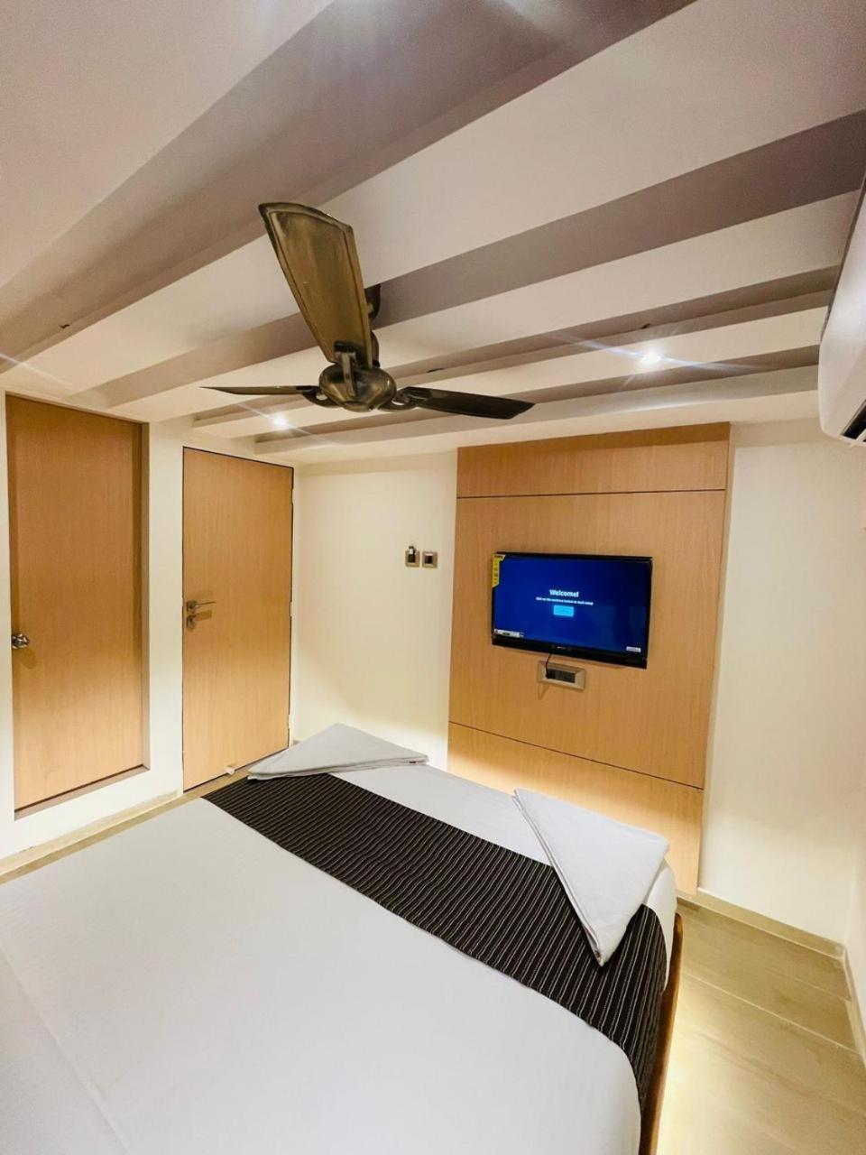 מומביי Hotel Winton מראה חיצוני תמונה