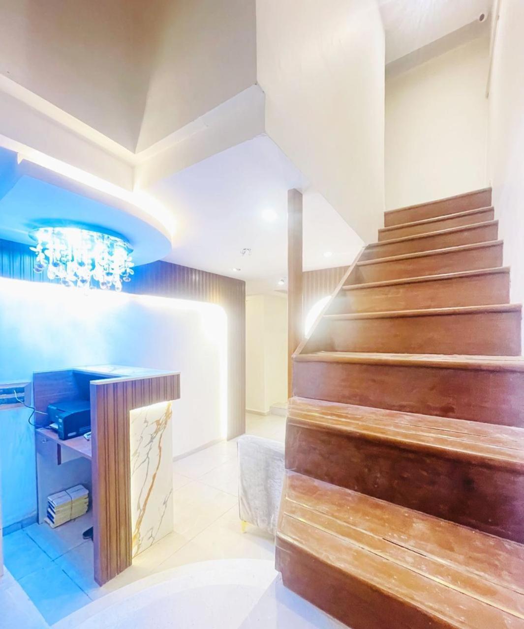 מומביי Hotel Winton מראה חיצוני תמונה